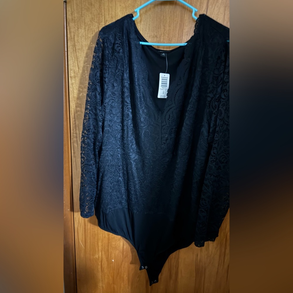 Torrid Black lace bodysuit NWT never worn